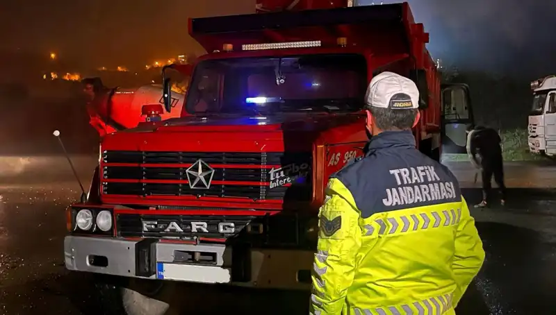Kamyonet Sahibi, Çakar Lambadan Dolayı 138 Bin Lira Ceza Aldı!
