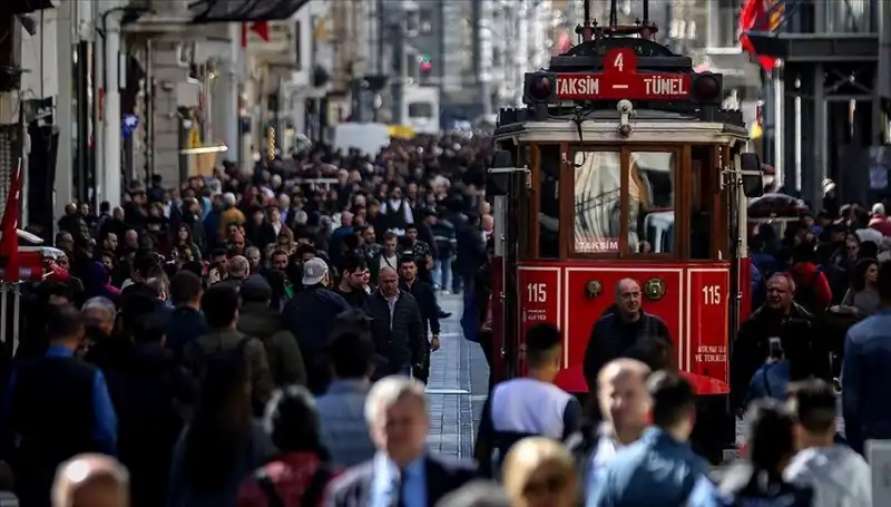 Türkiye'nin Nüfusu Yükseldikçe Ekonomik Dönüşüm Hızlanıyor