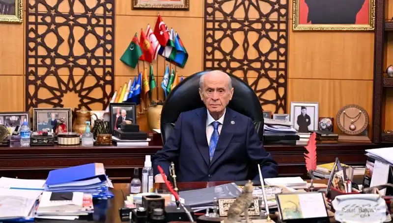 Devlet Bahçeli: Erken Seçim İhtimali ve Siyasi Stratejiler Hakkında Çarpıcı Açıklama