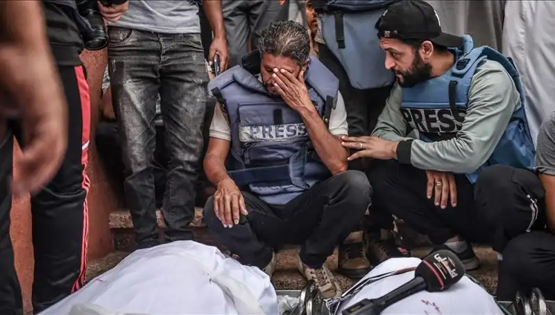 Gazze'deki Gazetecilerden Soykırım İddiası: Gerçekler ve Yansımaları