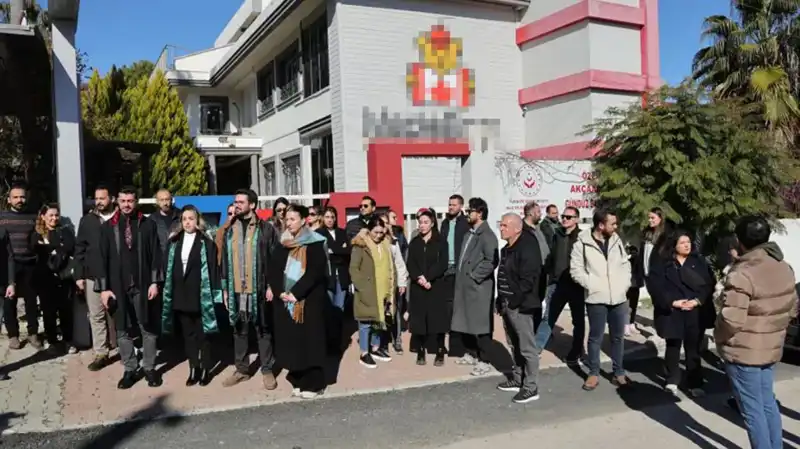 Karne Günü Okullarda Yürek Burkan Manzaralar: Velilere Kötü Süpriz