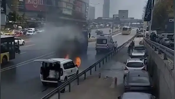 Yanan Araca TOMA ile Müdahale: Olay Anı Güvenlik Kamerasında