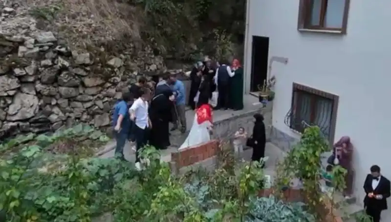 Düğün Töreninde Kanlı Olay: 10 Saniyede Değişen Hayatlar