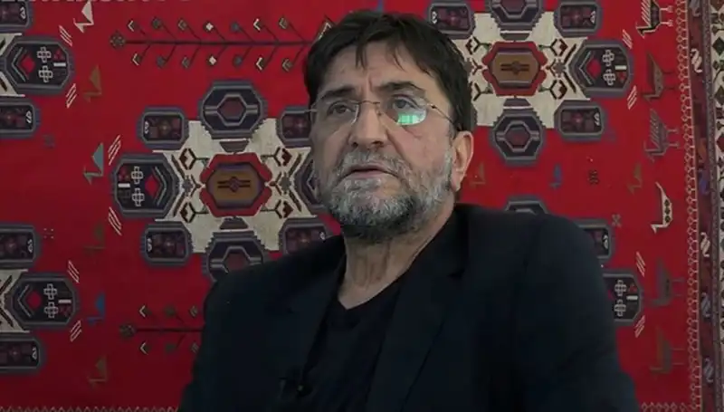 Nihat Genç, Türk Medyasının Önemli İsimlerinden Biri Olarak Hayatını Kaybetti
