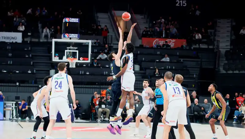 EuroLeague Play-Off’ları Başlıyor: Hangi Takımlar Zirveye Ulaşacak?