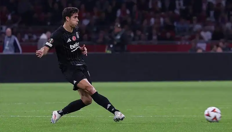 Beşiktaş’a Derbi Öncesi Hayati Moral: Takımda Olumlu Gelişmeler Var!
