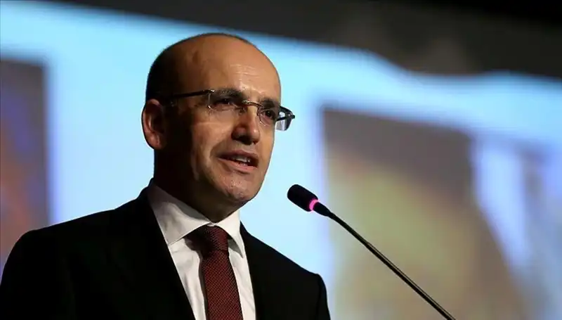 Ekonomi Bakanı Şimşek'ten Olumlu Mesaj: Ilımlı Toparlanma Herkes İçin Geçerli Mi?
