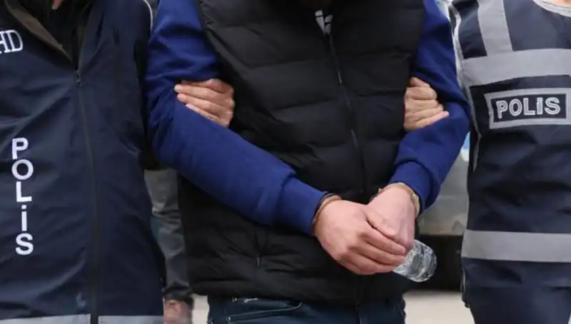 DAEŞ'e Yönelik 4 İlde Büyük Operasyon: 4 Kişi Gözaltına Alındı