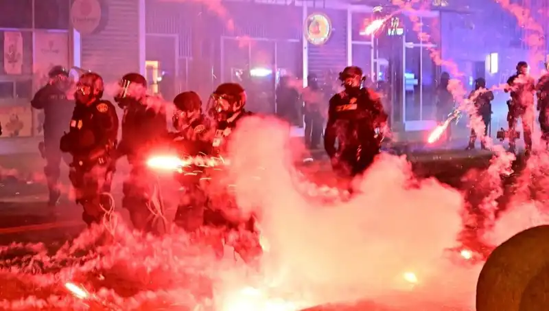 Los Angeles’taki Protestoların Sıcak Noktası: ABD Genelinde Büyüyen İsyan