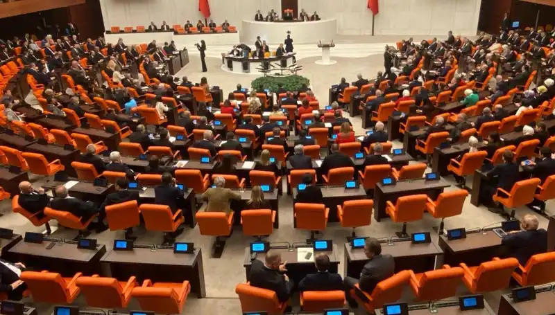 TBMM Komisyonları Çalışmalarına Devam Ediyor: Önemli Kararlar Resmi Gazete'de Yayınlandı
