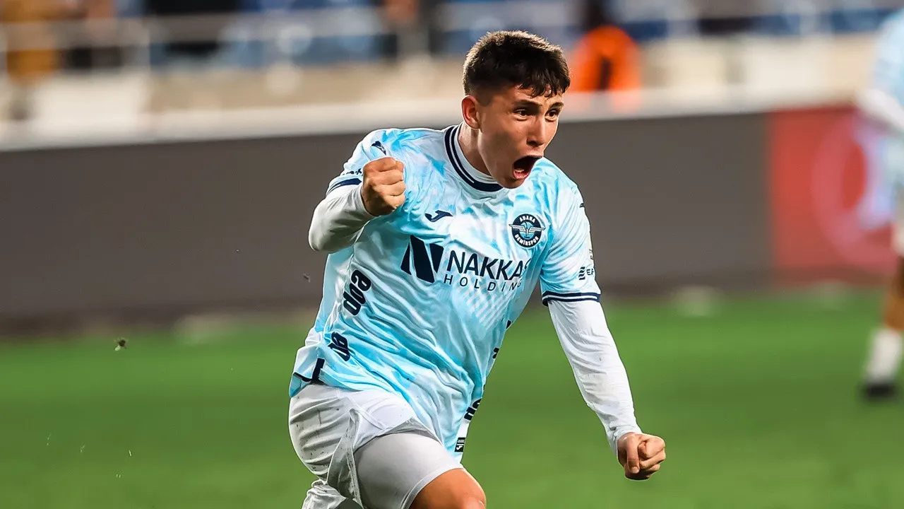 16 Yaşındaki Ozan Demirbağ Süper Lig Tarihine Geçti!