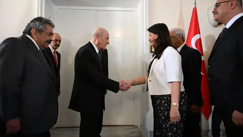 MHP Lideri Bahçeli, DEM Parti Heyetiyle Önemli Görüşmelere İmza Attı