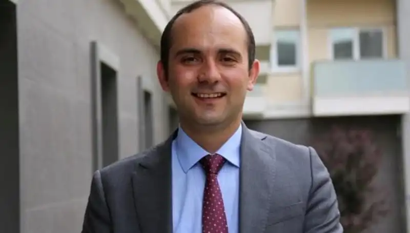 Anayasa Mahkemesi’nden Tayfun Kahraman Kararı: Hukuk ve Adaletin Yeniden Doğuşu mu?