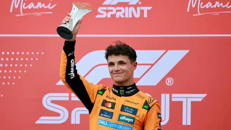 Lando Norris, Formula 1'de Şampiyonluk Sevinci Yaşıyor!