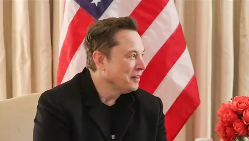 Elon Musk, Trump'a Destek Verirken Ukrayna Tartışması Büyüyor