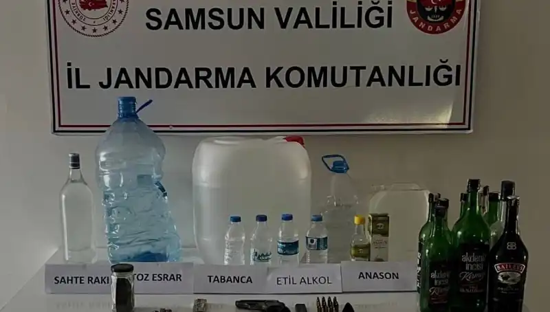 Samsun'da Yüzlerce Litre Sahte İçki Ele Geçirildi