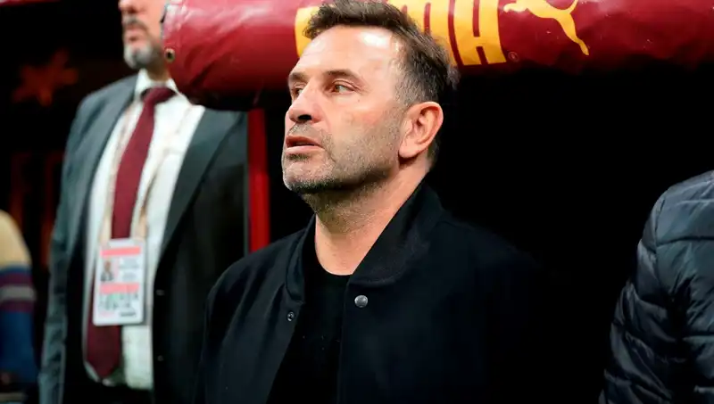 Galatasaray'da Okan Buruk’tan Beklenmedik Değişiklik: Takımda Neler Oluyor?