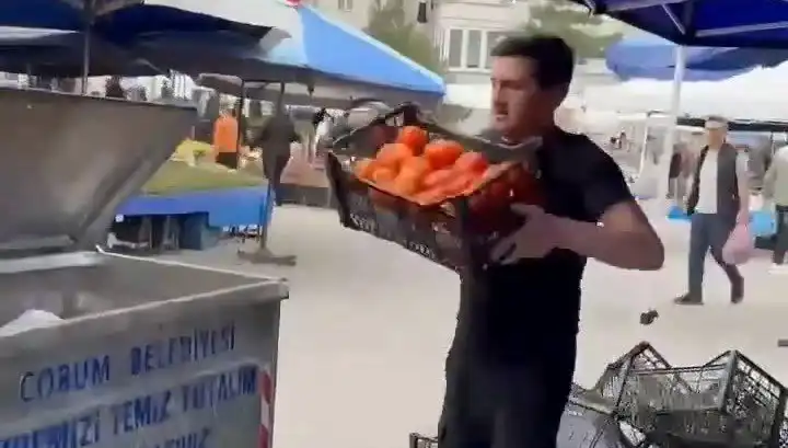 Domatesleri Çöpe Döken Pazarcıya Uygulanan Rekor Ceza Dikkatleri Üzerine Topladı