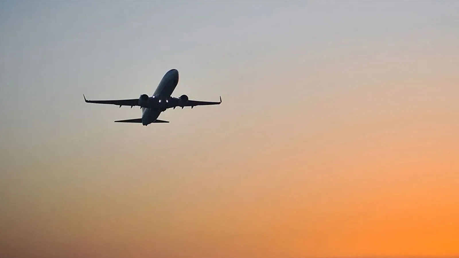 2024'te Hava Yolu Yolcu Sayısı Türkiye Nüfusunun 3 Katına Ulaşacak