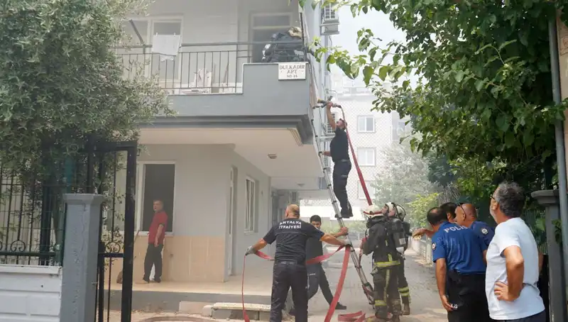 Arkadaşına Kızan Genç, Kardeşinin Dairelerini Cayır Cayır Yaktı!